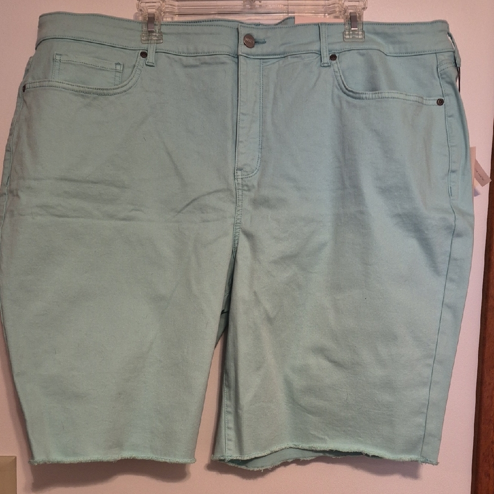 NWT NYDJ Womens Mint Green Denim Briella Raw Hem Shorts SZ 24W